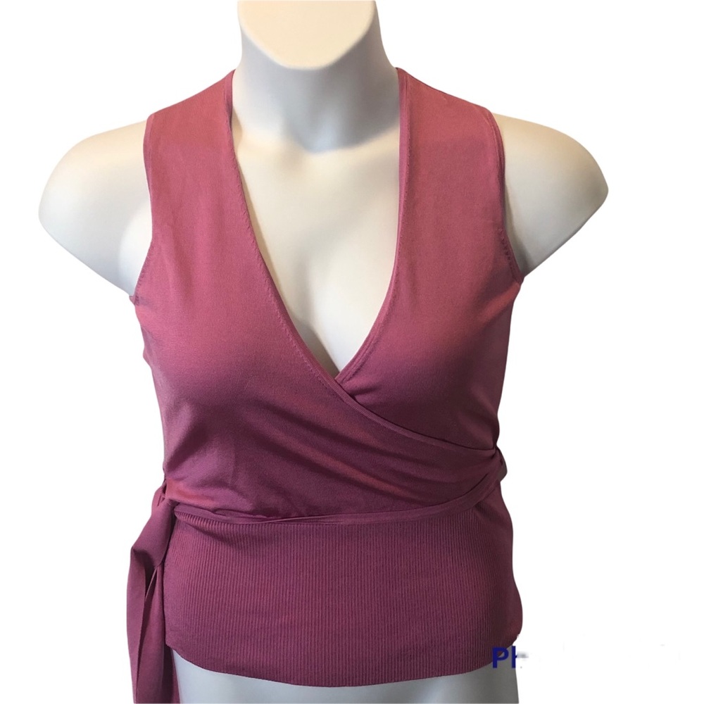 EXPRESS SLEEVELESS TOP